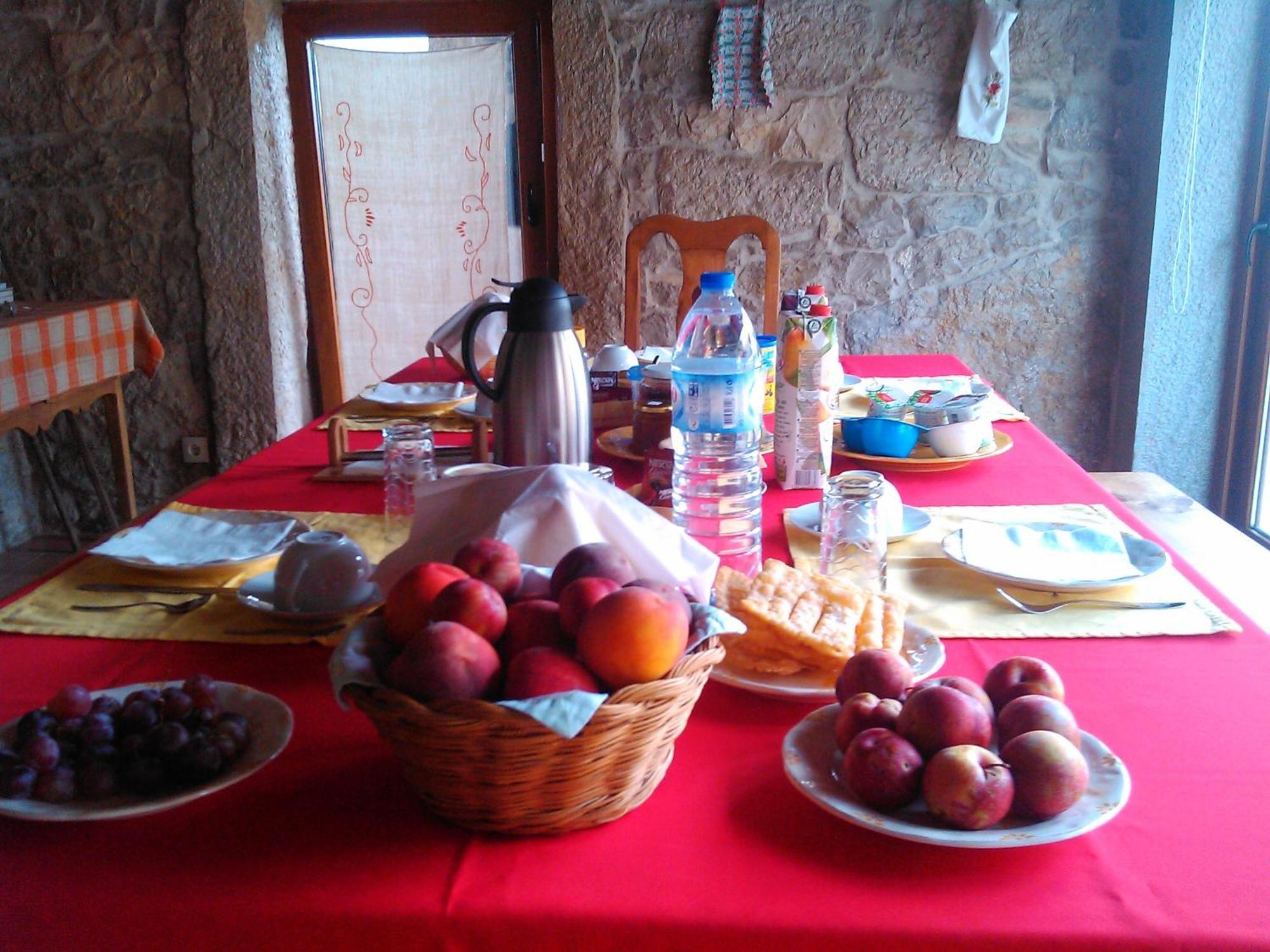 Retiro Da Avo Lidia - Turismo Rural Mendiga Eksteriør billede